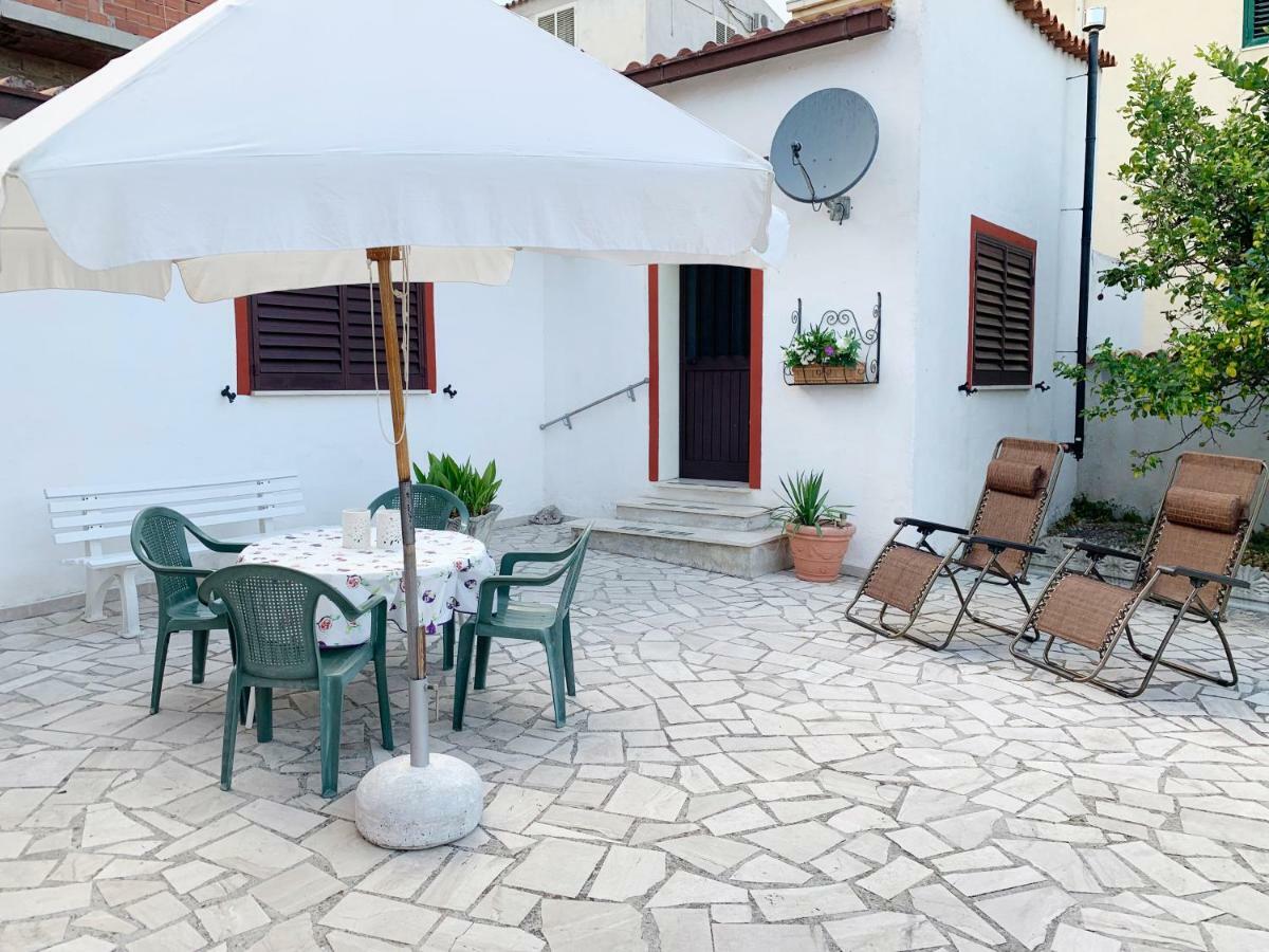Villa Bianca Kunstmann Orosei Extérieur photo